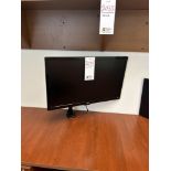 LOT: (2) moniteur+clavier