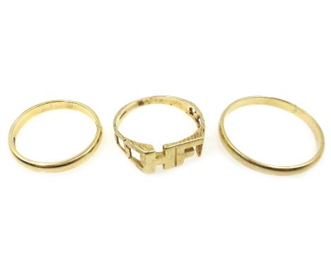 Two 9ct gold wedding bands and one other gold ring, hallmarked, approx 5.7gm Condition Report Click here for further images, 