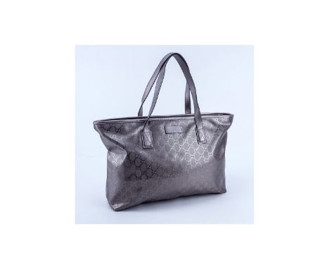 Gucci Metallic Light Purple Guccissima Coated  Canvas Tote GM. Silver tone hardware, black  signature fabric interior with pa