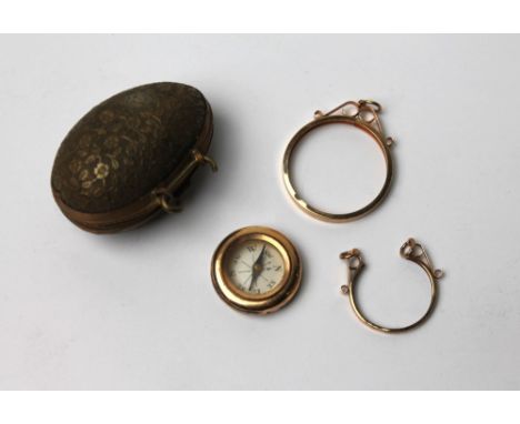 Two pieces of 9 ct gold, weight 3 grams, yellow metal compass and yellow metal egg shaped pill box 