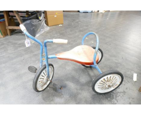 Vintage Mobo Toys metal trike 