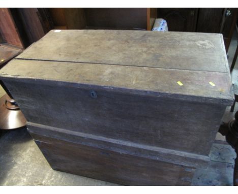Vintage oak rectangular trunk with cast metal handles. 