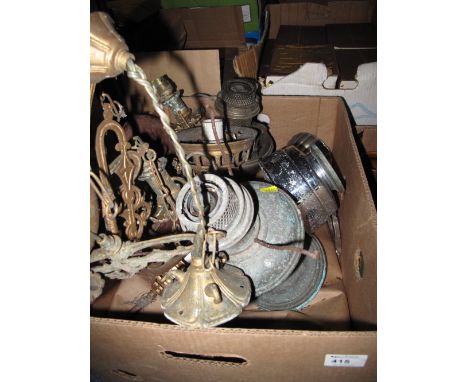 Box of assorted metal ware to include gilt reticulated light sconces, oil burners, light fittings etc. 