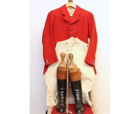 HURWORTH HUNT INTERESTTHE FOX HUNTING ATTIRE OF MR G. KEITH, FORMER WHIPPER-IN OF THE HURWORTH HUNT, CIRCA 1930'SComprising a