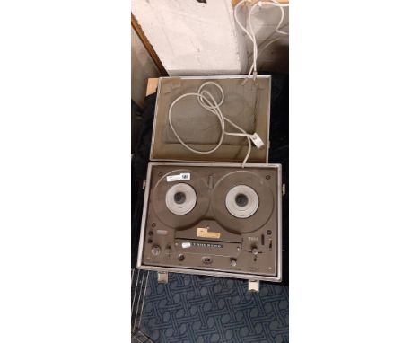 TANDBERG TWO TRACK SERIES 15 REEL TO REEL TAPE MACHINE IN ITS ORIGINAL FLIGHT CASE