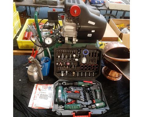 PARKSIDE COMPRESSOR &amp; PARKSIDE AIR TOOLS KIT &amp; SPRAY GUN - TESTED