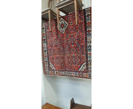 FINE NORTH WEST PERSIAN MALAYER RUG 210CMS X 125CMS