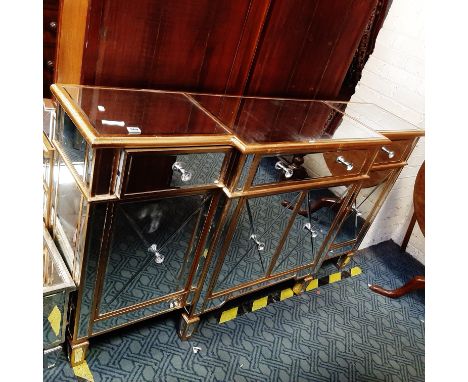 MIRRORED BREAKFRONT SIDEBOARD