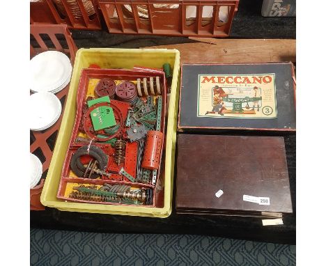 MIXED VINTAGE MECCANO