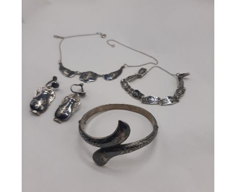 SIAM THAI SILVER SET OF JEWELLERY