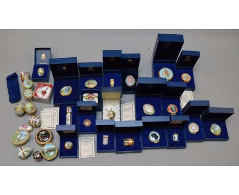 Quantity of assorted Halcyon Days enamel trinket boxes, 