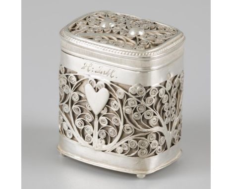 With filigree decorations and soldered heart-shaped cartouche. Netherlands, hallmarks: lion, Minerva, unclear maker's mark, k
