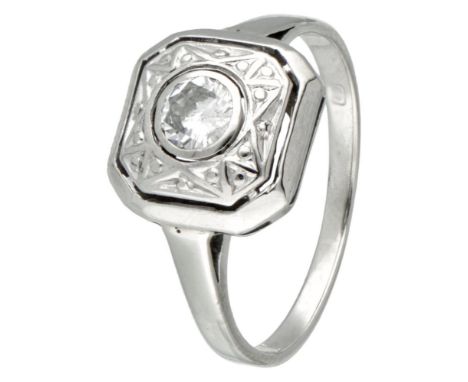Hallmarks: 585. Set with one brilliant cut diamond of approx. 0.17 ct. (P / H-I). Ring size: 15.25 mm / 48 mm. Weight: 1.81 g