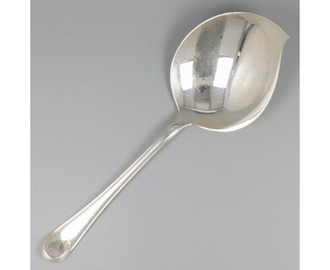 "Hollands Rondfilet" or Dutch Round Filet. The Netherlands, Voorschoten, van Kempen &amp; Begeer, 1968, hallmarks: lion, Mine
