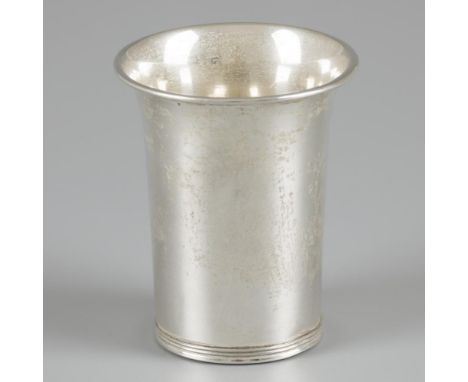 Sleek model with double edging at the foot. Netherlands, Schoonhoven, H. Hooijkaas, 1948, hallmarks: lion, Minerva, maker's m