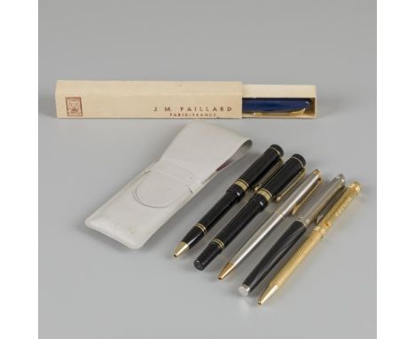 Various pens, including 2 waterman pens. France, 20th century, among others - light signs of wear. 172 grams, base.