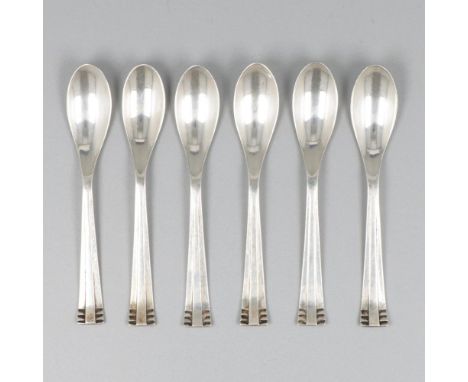 In Art Deco style. The Netherlands, Hilversum, A.E. Monasch, 1899-1916, hallmarks: sword, maker's mark - light signs of use. 