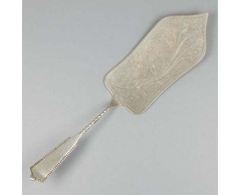 With partly twisted stem and pearl rim decoration. Scoop tray with engraved decorations. Netherlands, Voorschoten, J.M. van K