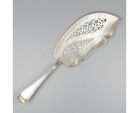 With openwork slice and stem with double edging. Netherlands, Amsterdam / Zeist, J.A.A. Gerritsen, 1922, hallmarks: lion, Min