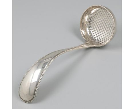 Sleek model with openwork bowl and stem with pearl rim. Netherlands, Schoonhoven, wed. Adrianus Kuijlenburg, 1889, hallmarks: