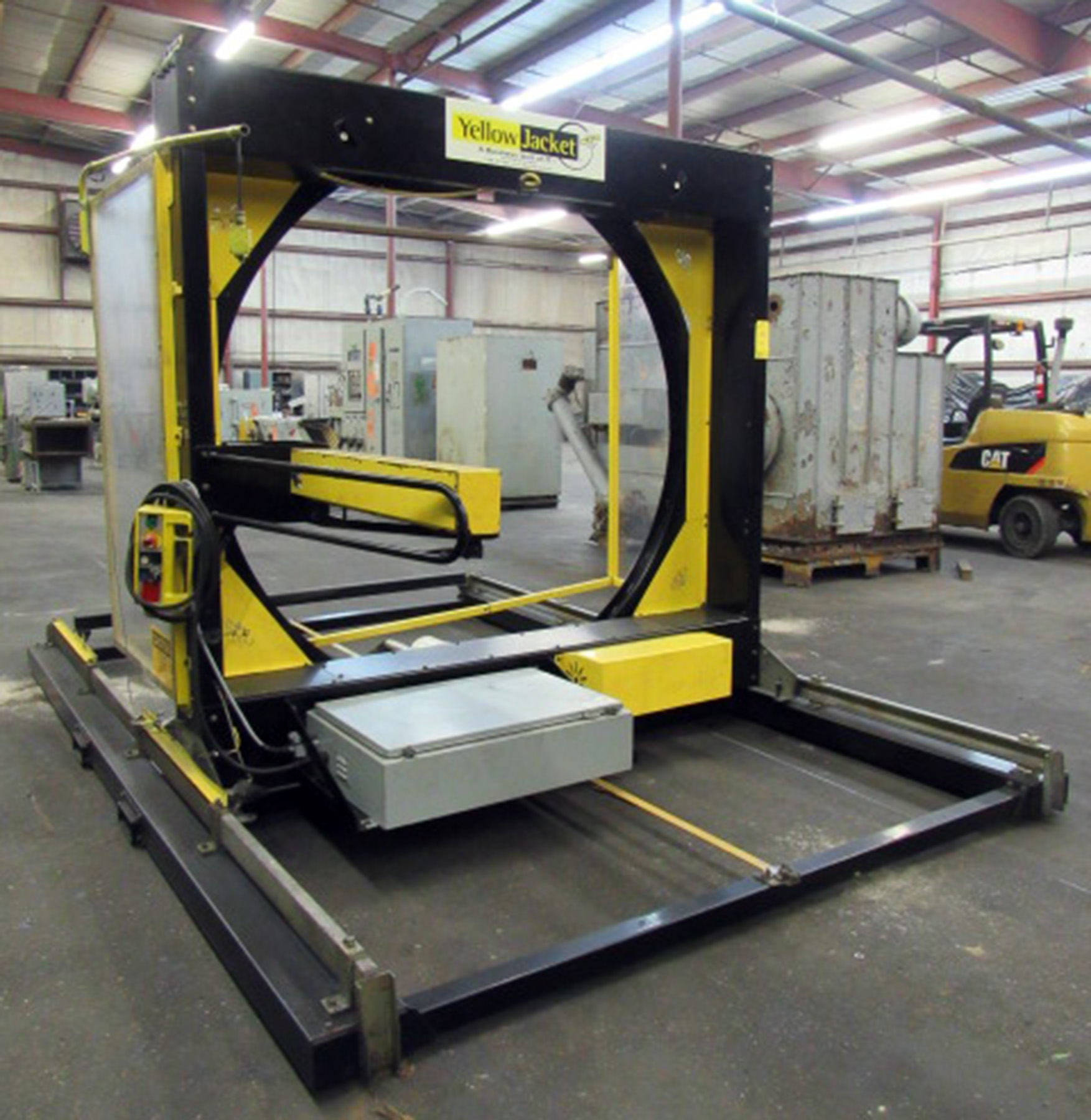 Yellow Jacket Orbital Stretch Wrapping Machine, (LOADING CHARGE 250