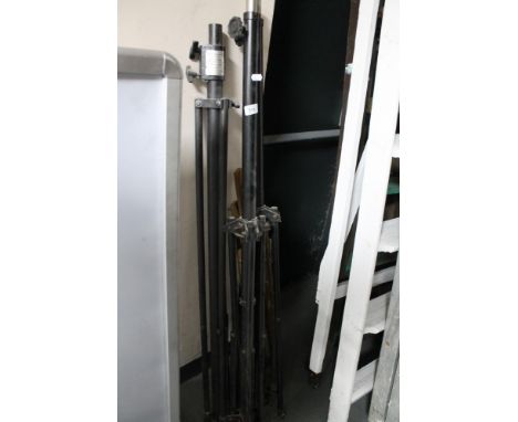 Four folding stands and part easel 