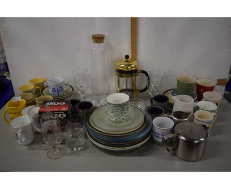 Mixed Lot: Various assorted mugs, coffee percolator, kitchen wares etc