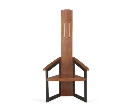 Wooden pine Modernist corner chair with three carved grooves along the back splat. Bearing similarities to Bob &amp; Dries va