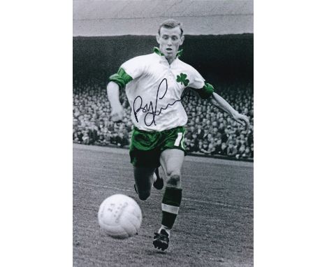 Football Autographed BOBBY LENNOX 12 x 8 photo : Colorized, depicting Celtic midfielder BOBBY LENNOX in full length action du