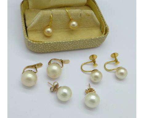 Four pairs of pearl earrings, two marked 9ct, total weight 9.8g