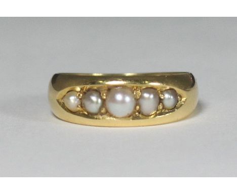 An 18ct gold and seed pearl ring, gross weight approx. 4g 