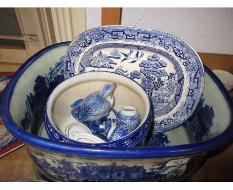 Reproduction blue and white transfer printed foot bath together with a Doulton blue and white transfer printed jardiniere, sm