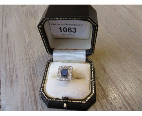 18ct Yellow gold ring set square sapphire and old cut diamonds 