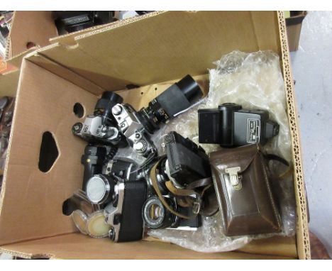 Roleicord TLR camera, various Canon lenses and camera bodies, Pentax MG body, Pentax Super Programme and a Vivitar flash gun 
