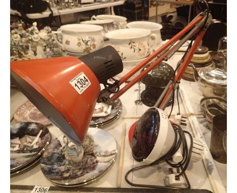 Anglepoise lamp and a heat lamp. Not available for in-house P&P, contact Paul O'Hea at Mailboxes on 01925 659133Condition Rep