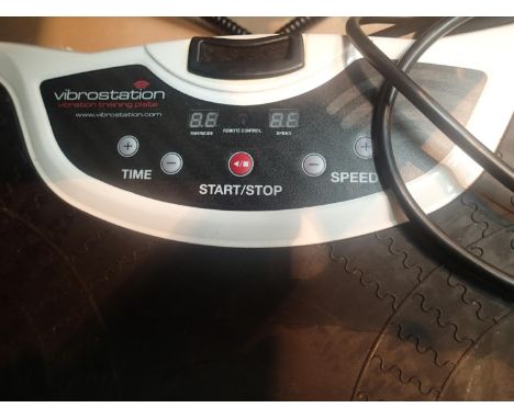 Vibrostation vibration training plate. Not available for in-house P&P, contact Paul O'Hea at Mailboxes on 01925 659133Conditi