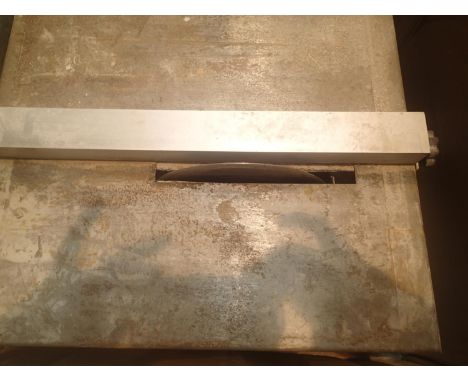 Power cutter tile 550w. Not available for in-house P&P, contact Paul O'Hea at Mailboxes on 01925 659133Condition Report: All 