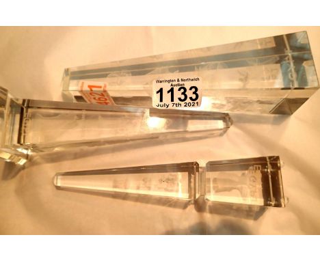 Three Obelisk paperweights. P&amp;P Group 1 (£14+VAT for the first lot and £1+VAT for subsequent lots) 