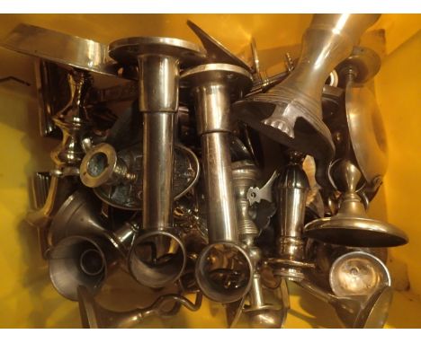 Box of brass candlestick holders etc. Not available for in-house P&amp;P, contact Paul O'Hea at Mailboxes on 01925 659133 