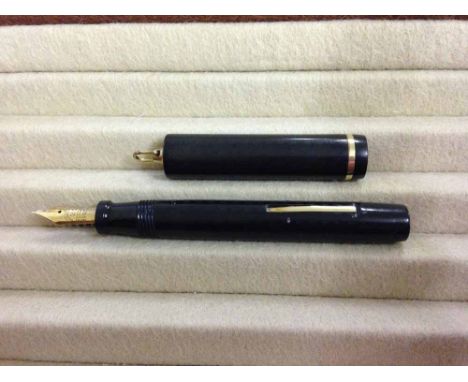 Shaeffers 'Ring Top' Student Special c1920s pen.