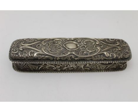 Henry Matthews A late Victorian silver dressing table box, hinged cover, embossed decoration, Birmingham 1893, 18cm x 5cm, 12