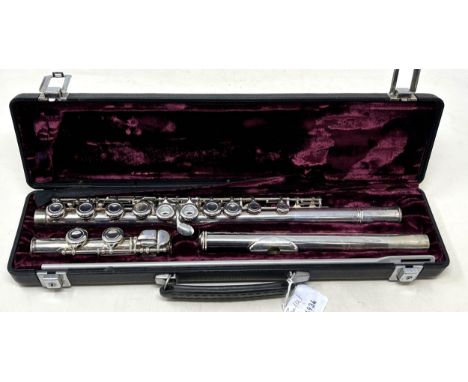 A Buffet Crampon flute, in a fitted case 
