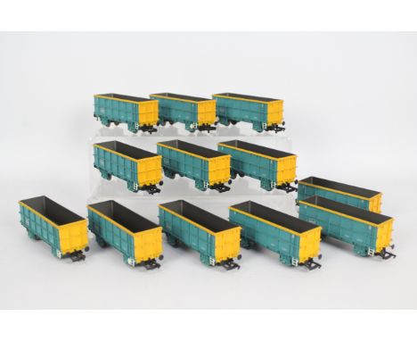 Bachmann - 12 x unboxed SSA 51 Ton Open Scrap wagons # 33426. They appear in Very Good to Near Mint condition with only a cou