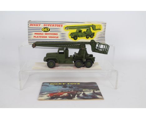 Dinky - A boxed Dinky # 667 Missile Service Platform Vehicle. This is unsold stock from a long closed shop. The model appears