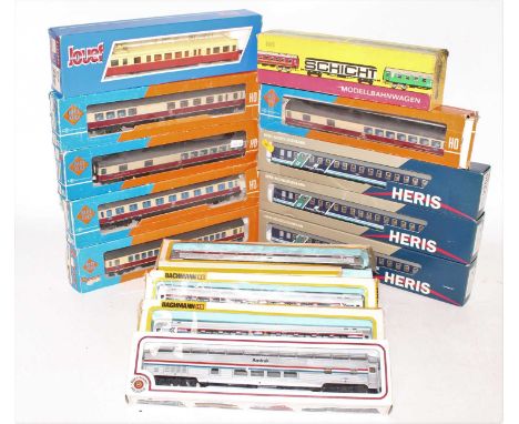 One box containing a large quantity of various H0 scale boxed rolling stock and lineside accessories, to include Roco, Bachma