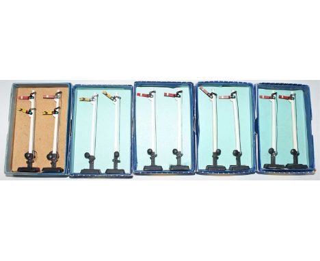Hornby Dublo Manual Signals, all boxed, 2x single home (M), 4 more (VG), 2x Single Distant (M), 2x Double Arm (NM), all boxes