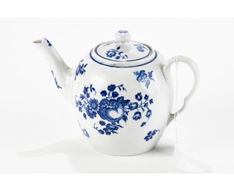 AN 18TH CENTURY WORCESTER PORCELAIN BLUE AND WHITE GLOBULAR SHAPED TEAPOT AND COVER decorated with fruit and flowers, blue cr