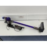 Dyson V7 Animal Extra Cordless Vacuum Cleaner | w/ Docking Station & Attachments
