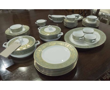 DINNER SERVICE, Royal Worcester English Fine bone china 'Balmoral' dinner service eight place five piece settings. (44 pieces