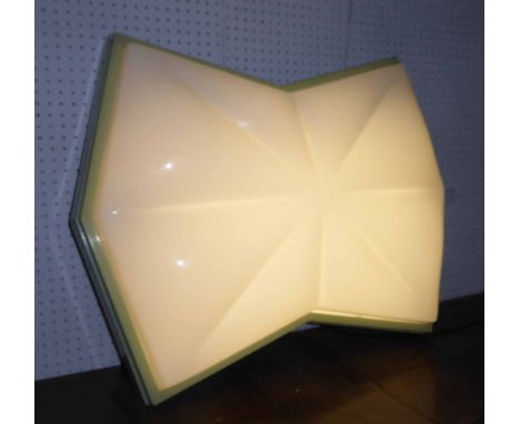 WALL LIGHT, vintage Italian style, with perspex diffuser.